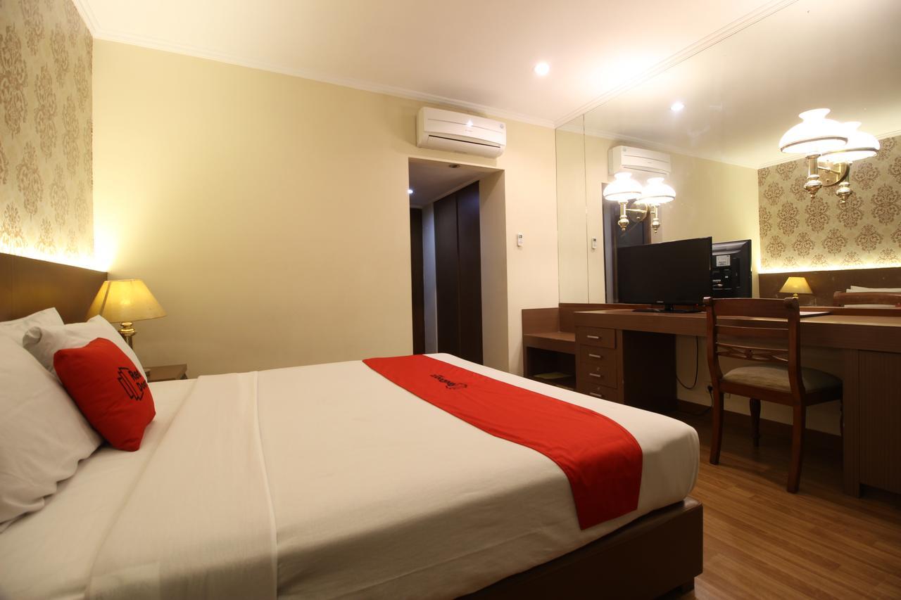 Reddoorz Premium @ Slamet Riyadi 2 Surakarta (Solo) Exterior foto