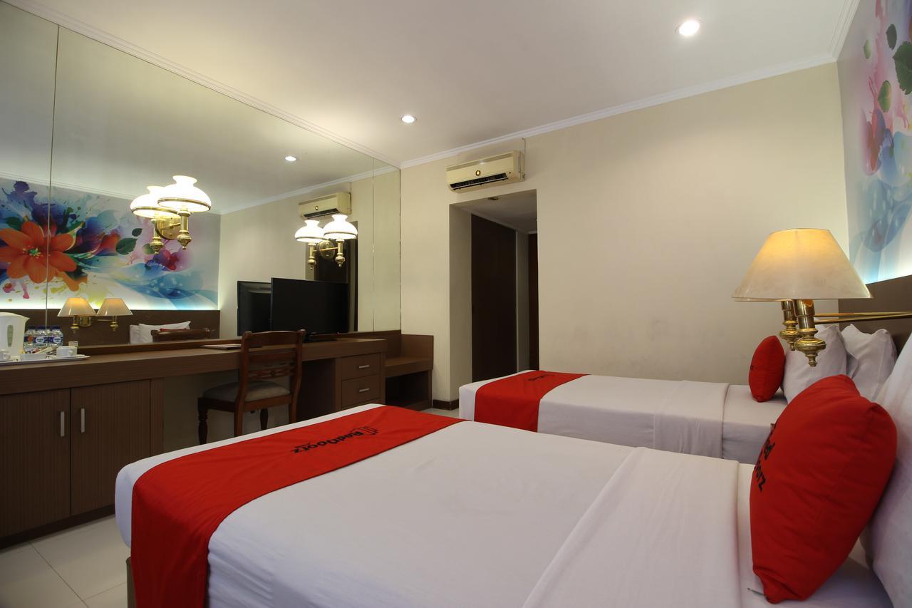 Reddoorz Premium @ Slamet Riyadi 2 Surakarta (Solo) Exterior foto