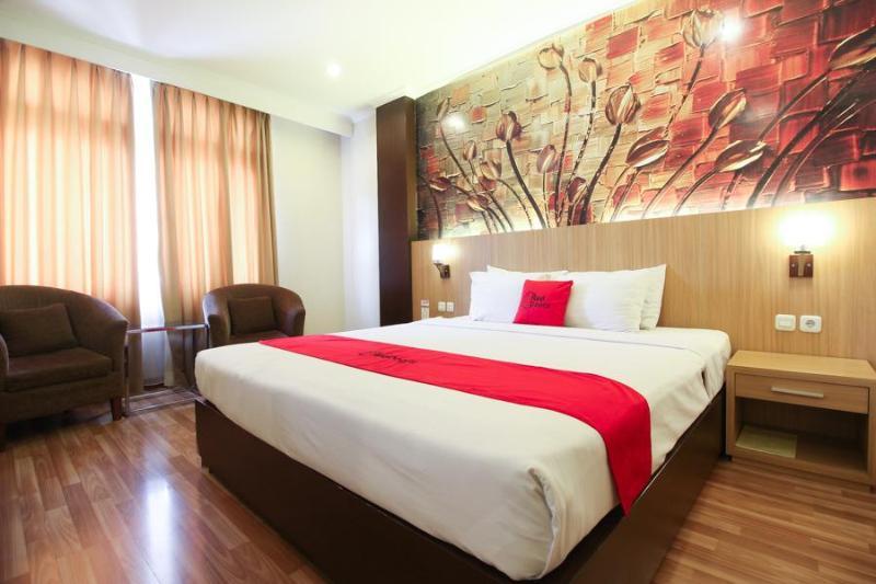 Reddoorz Premium @ Slamet Riyadi 2 Surakarta (Solo) Exterior foto